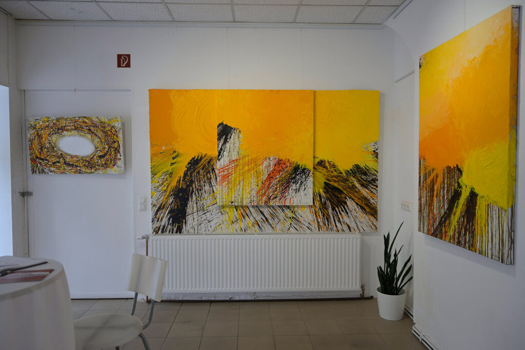 Vernissage Gilbert Kleissner „Lebenszyklus Teil 1 – Das Erwachen“ Atelier am Markt Gmunden