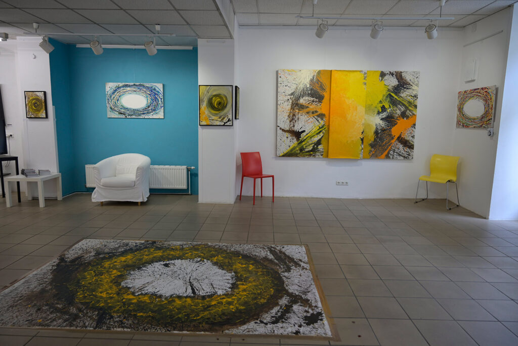 Vernissage Gilbert Kleissner „Lebenszyklus Teil 1 – Das Erwachen“ Atelier am Markt Gmunden