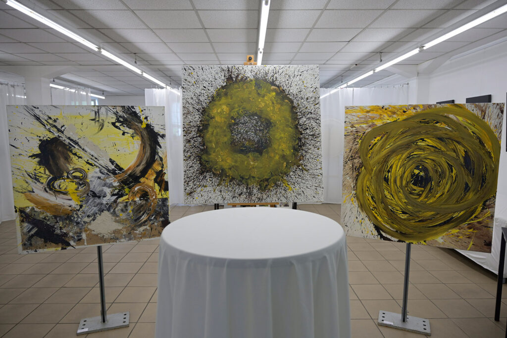 Vernissage Gilbert Kleissner „Lebenszyklus Teil 1 – Das Erwachen“ Atelier am Markt Gmunden
